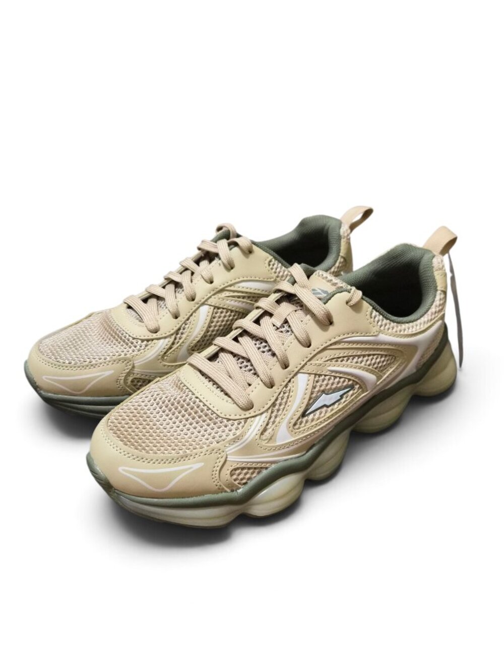 NWT Avia Men's Beige Running Sneakers Size 9, 10, 10.5 Lace-up Shoes Bubbles